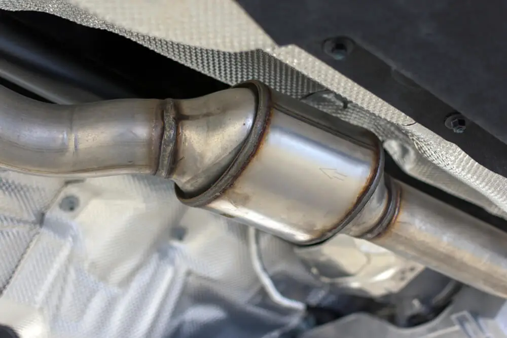 replacing catalytic converter with straight pipe