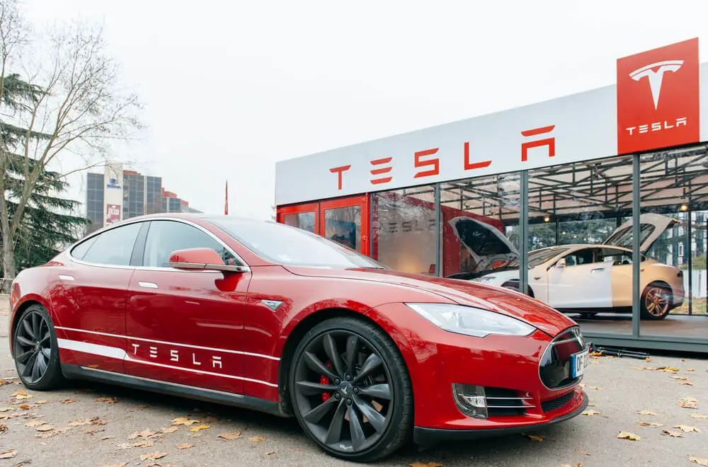 Tesla to Build Cars in Germany